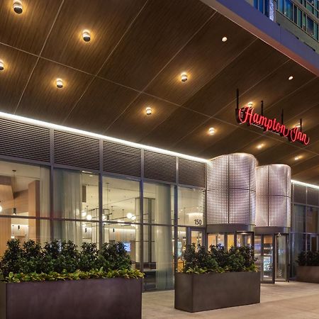 Hampton Inn By Hilton New York Times Square Exterior photo