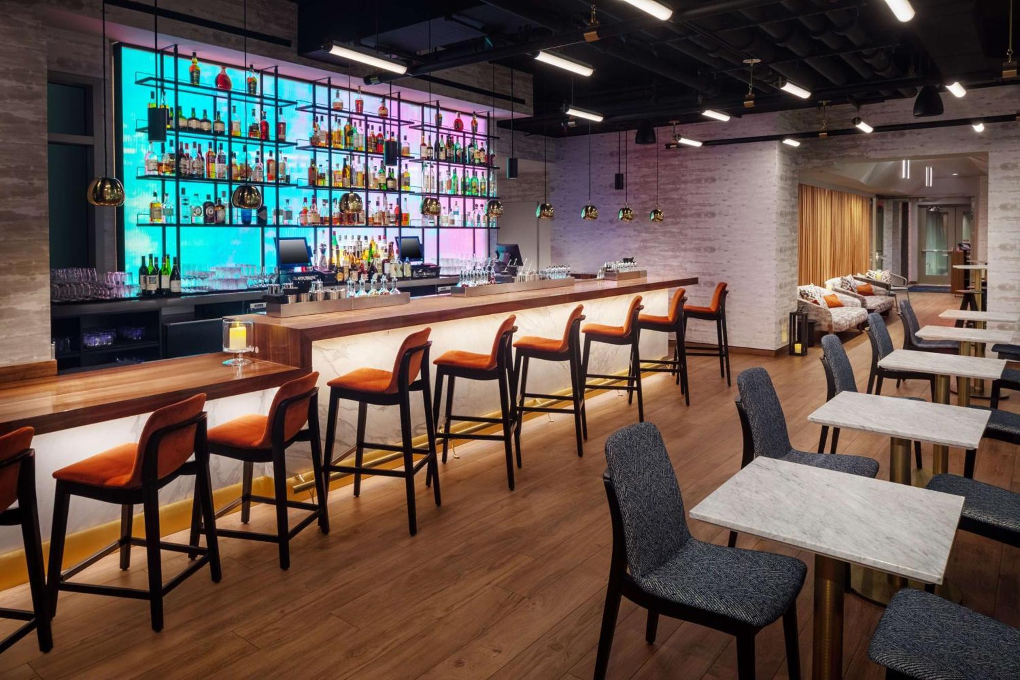 Hampton Inn By Hilton New York Times Square Exterior photo